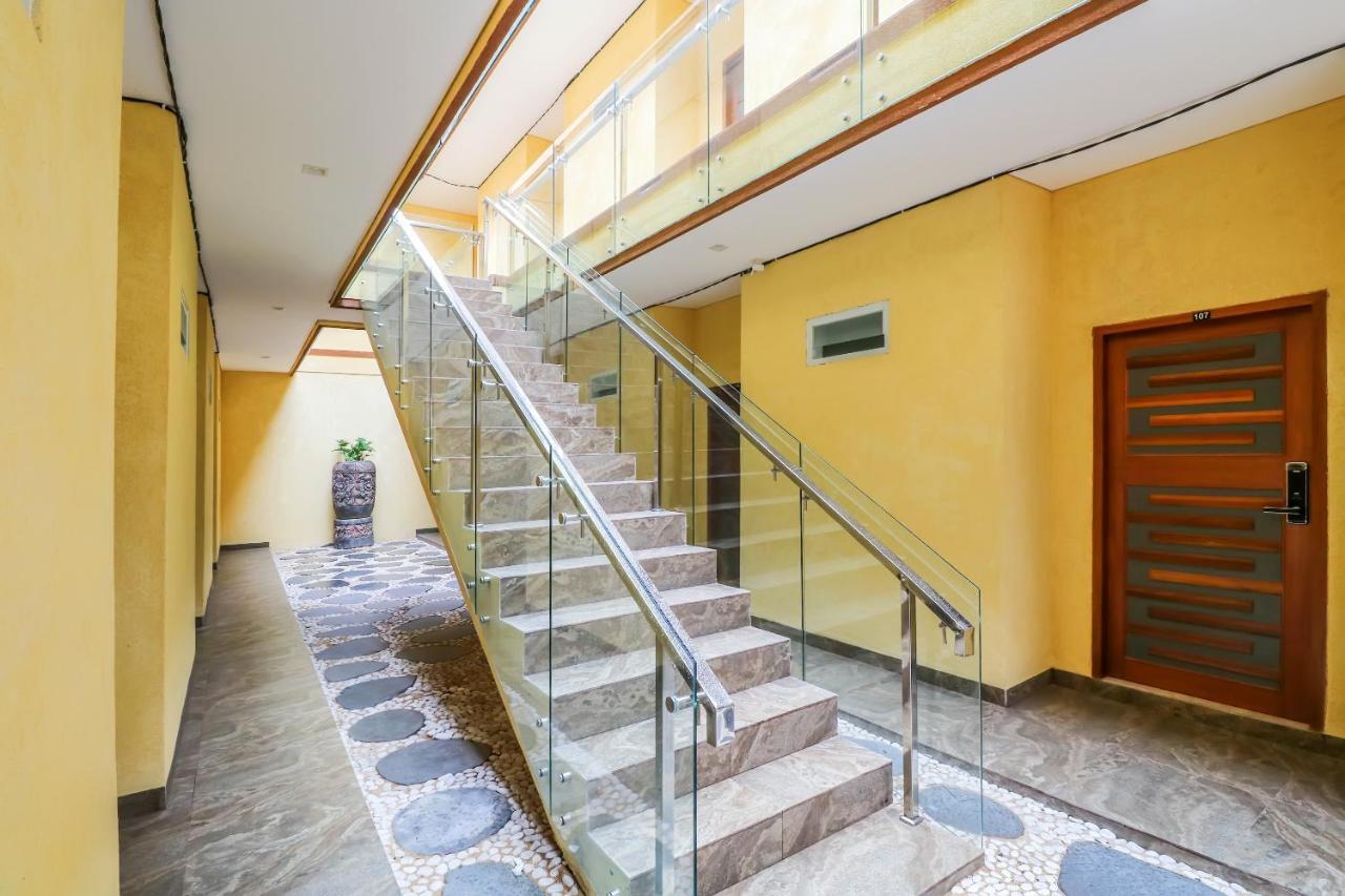 Dewi Uma House Ξενοδοχείο Ντενπασάρ Εξωτερικό φωτογραφία